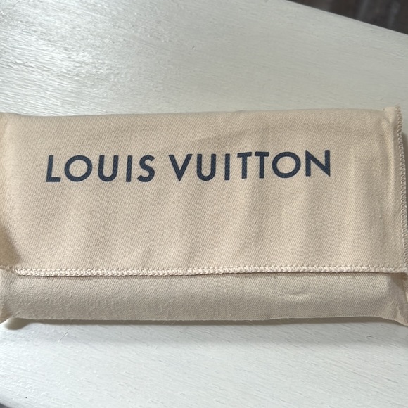 Louis Vuitton monogram wallet - Picture 6 of 7